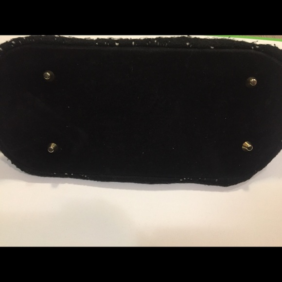 Luna Llena Black Crochet Knit Bag Purse w Ribbon - Picture 9 of 14